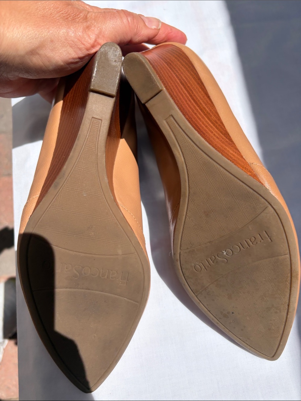 Franco Sarto Women's Tan Pointed-Toe Leather wedges - Picture 4 of 7